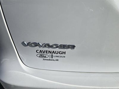 2024 Chrysler Voyager LX