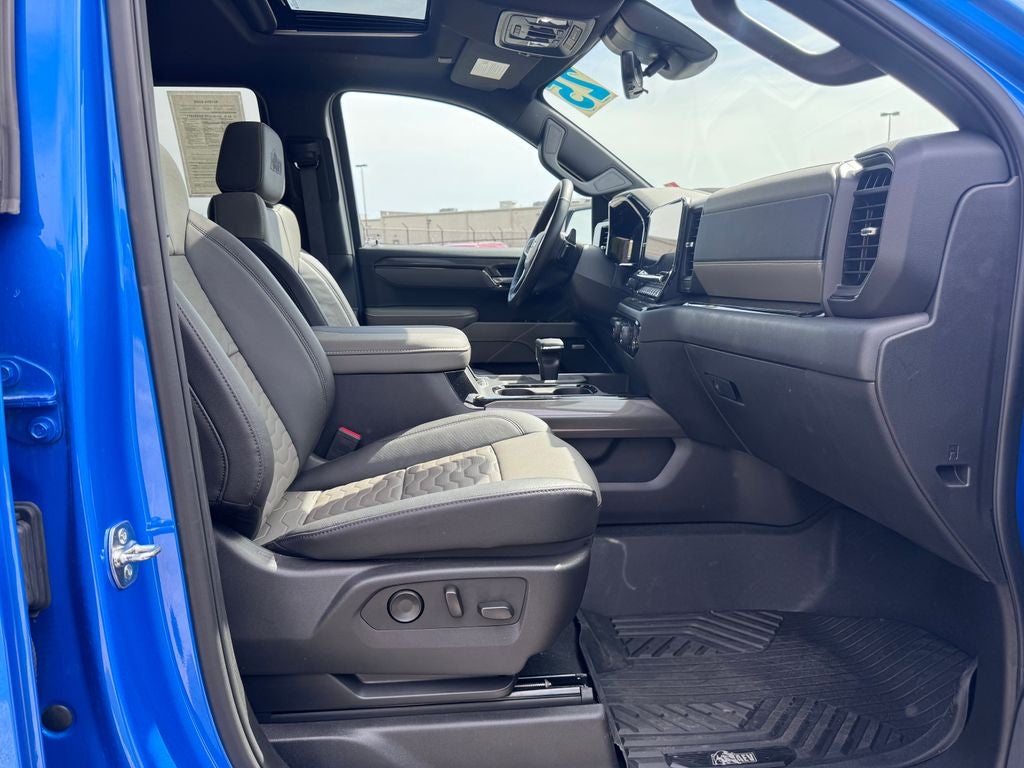 2025 Chevrolet Silverado 1500 ZR2