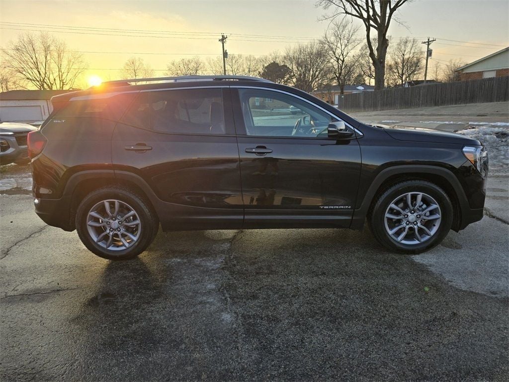 2022 GMC Terrain SLT