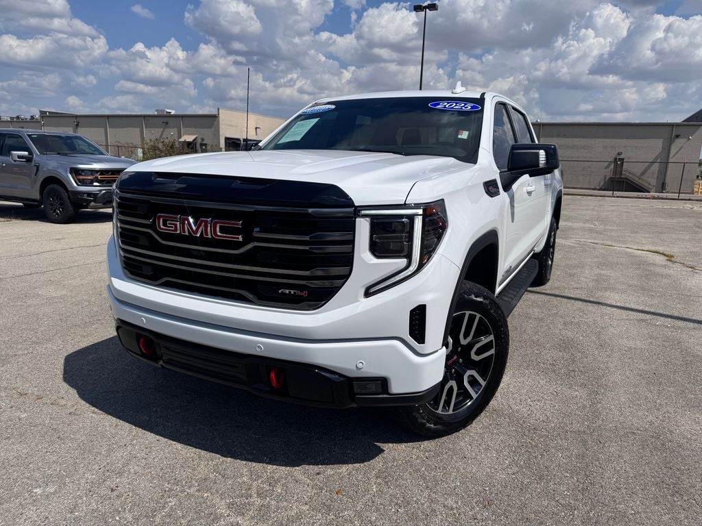 2025 GMC Sierra 1500 AT4