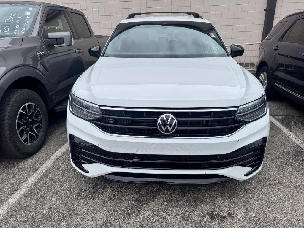 2022 Volkswagen Tiguan 2.0T SE R-Line Black