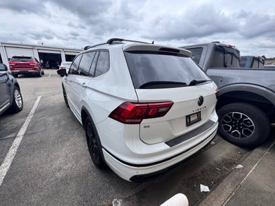2022 Volkswagen Tiguan 2.0T SE R-Line Black
