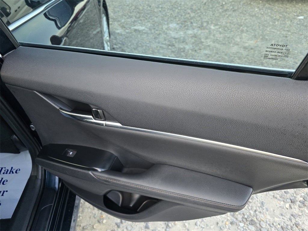 2019 Toyota Camry Hybrid Base