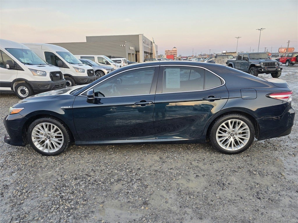 2019 Toyota Camry Hybrid Base