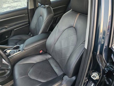 2019 Toyota Camry Hybrid Base