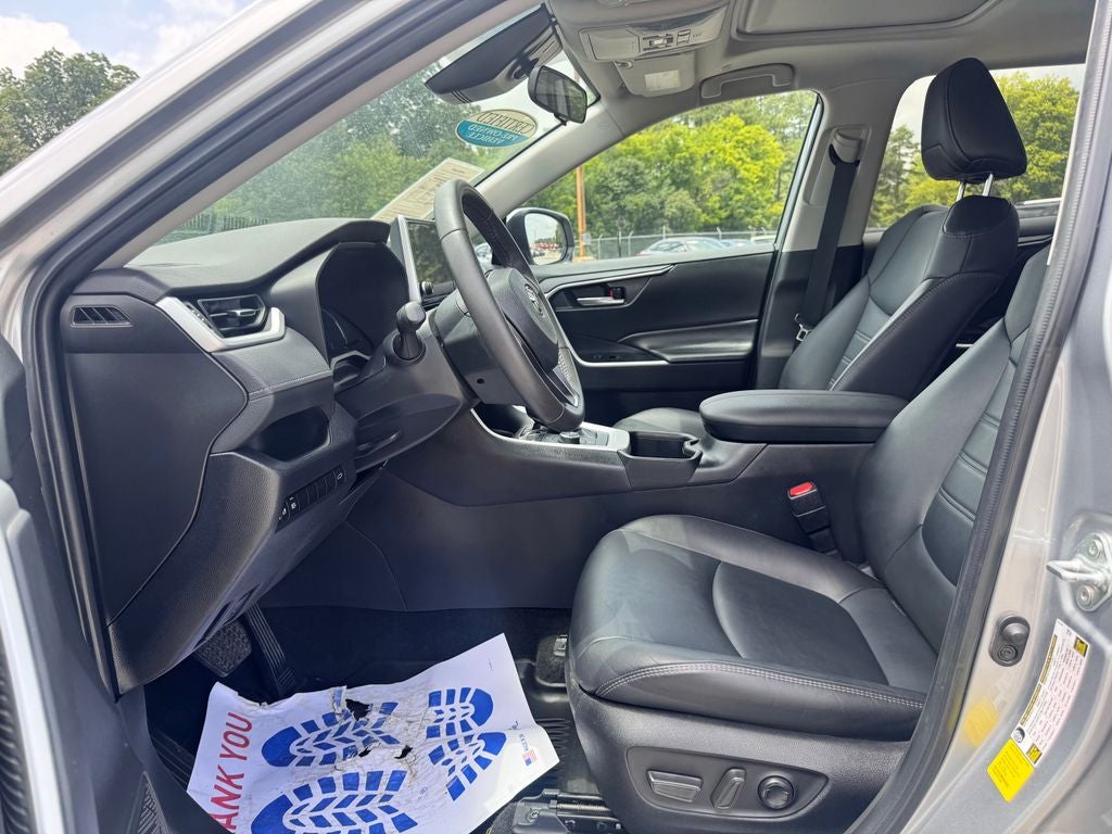 2023 Toyota RAV4 Hybrid XLE Premium