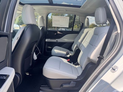 2027 Lincoln Aviator Premiere