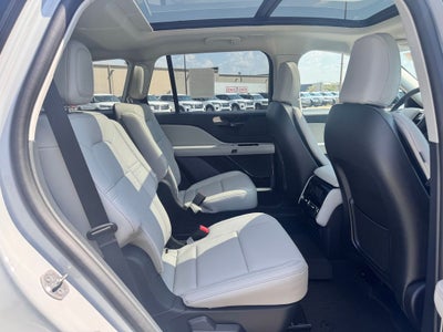 2027 Lincoln Aviator Premiere