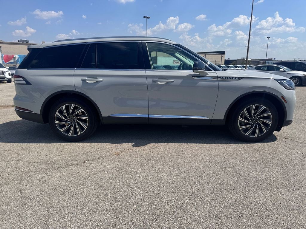 2027 Lincoln Aviator Premiere