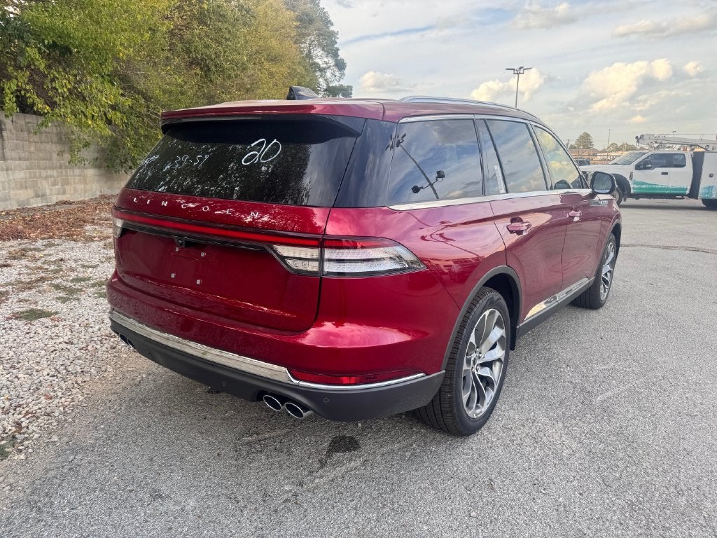 2027 Lincoln Aviator Premiere