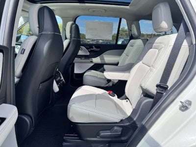 2027 Lincoln Aviator Reserve