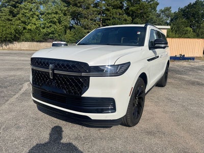 2027 Lincoln Navigator Reserve