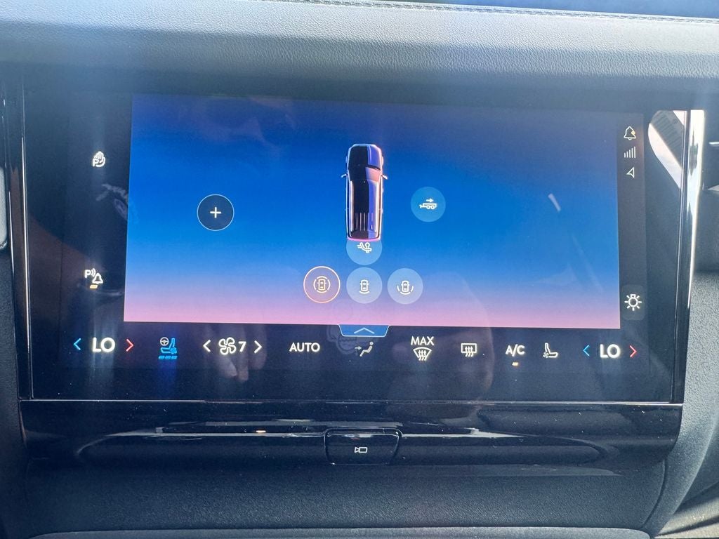 2027 Lincoln Navigator Reserve