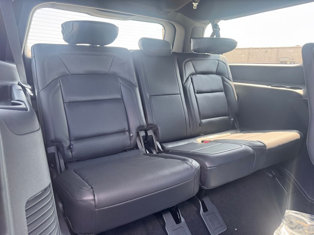 2027 Lincoln Navigator L Reserve