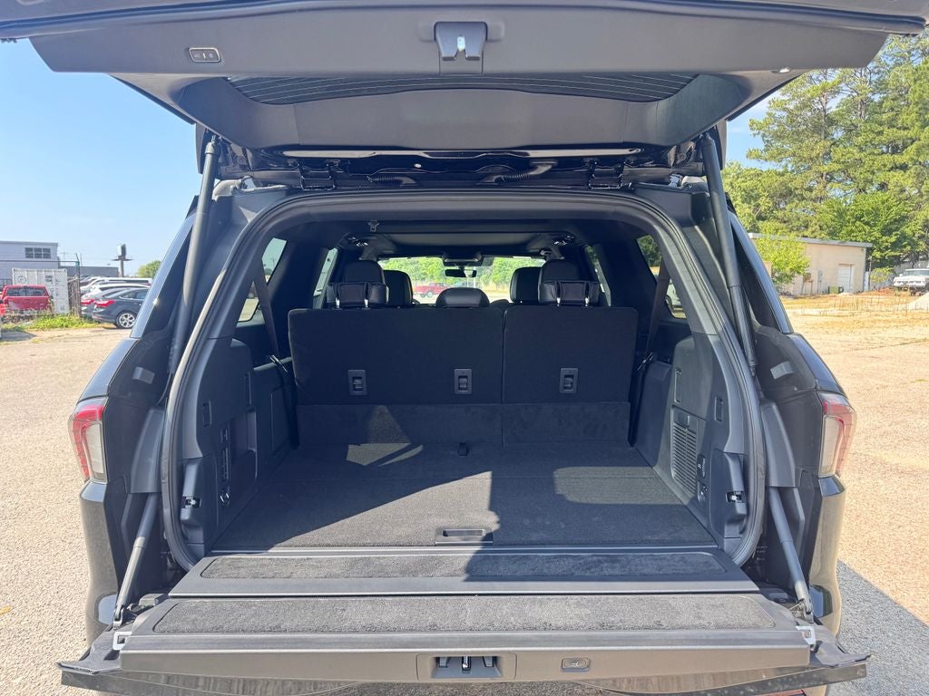 2027 Lincoln Navigator L Reserve