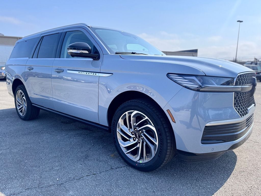 2026 Lincoln Navigator L Reserve