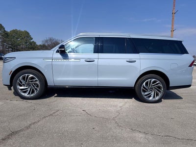2026 Lincoln Navigator L Reserve