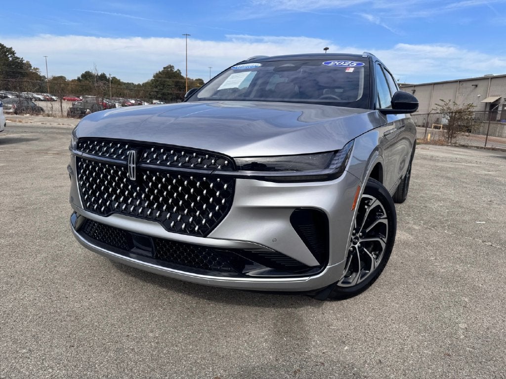 2025 Lincoln Nautilus Reserve