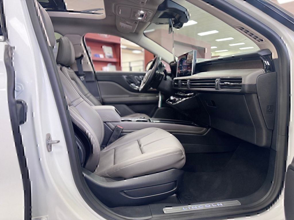 2024 Lincoln Corsair Plug-In Hybrid Grand Touring