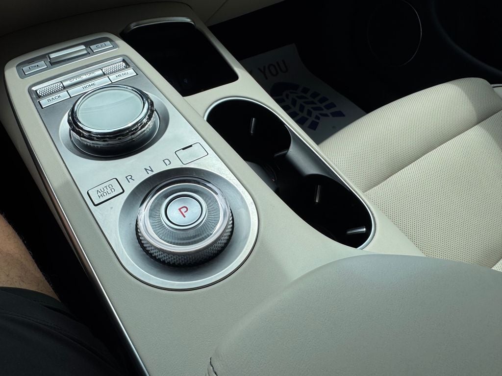 2024 Genesis GV70 2.5T