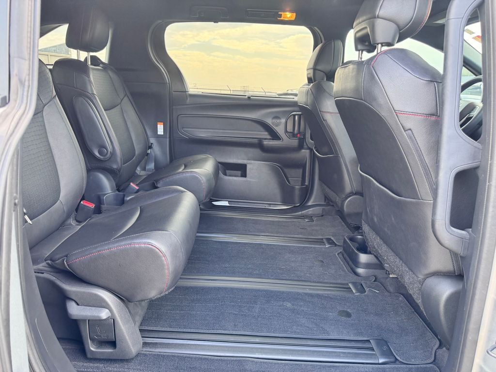 2025 Toyota Sienna XSE 7 Passenger