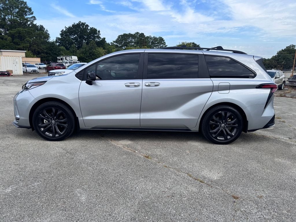 2025 Toyota Sienna XSE 7 Passenger