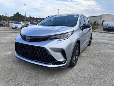 2025 Toyota Sienna XSE 7 Passenger