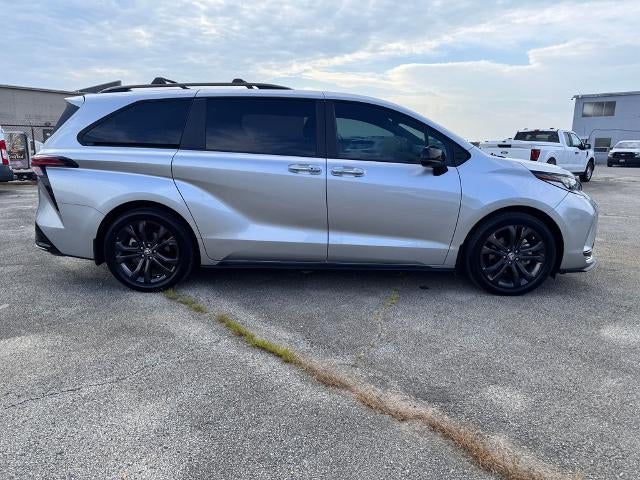2025 Toyota Sienna XSE 7 Passenger