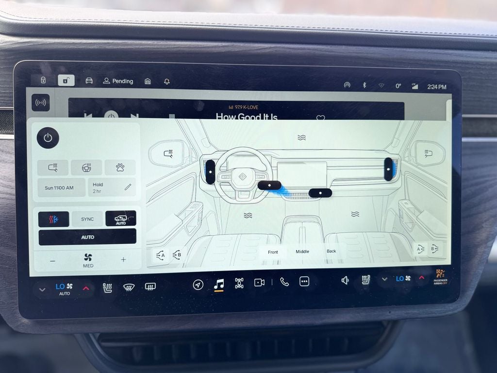 2023 Rivian R1S Adventure