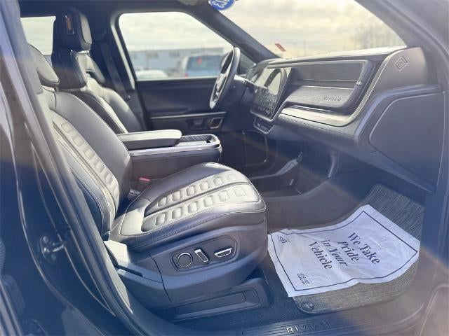 2023 Rivian R1S Adventure