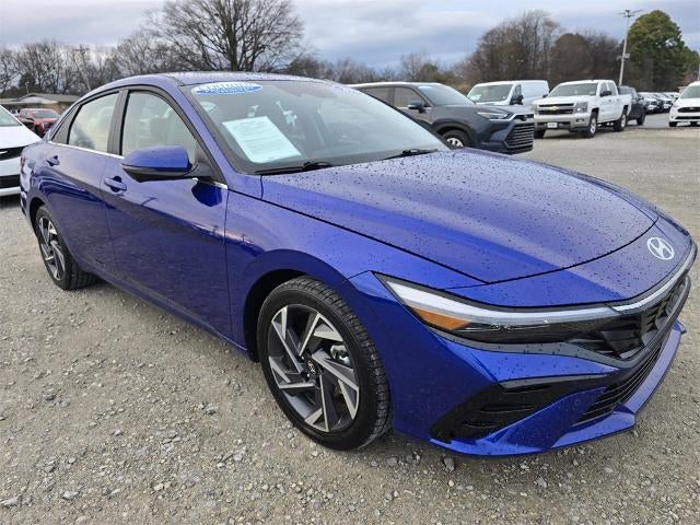 2024 Hyundai Elantra Limited