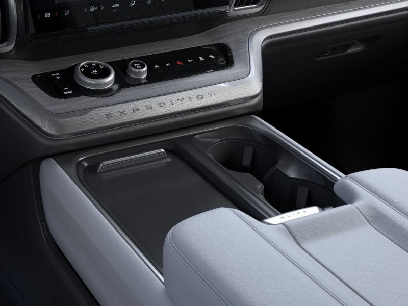 2026 Ford Expedition Platinum®