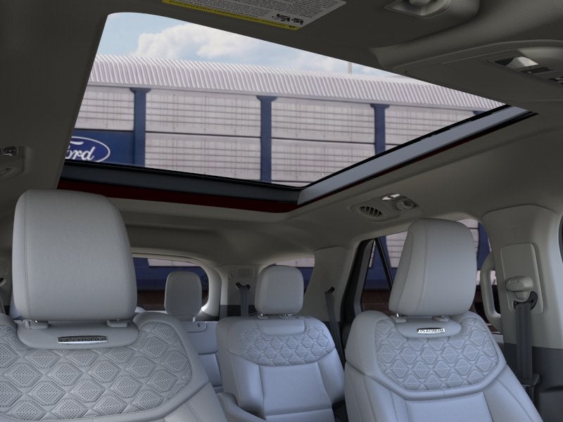 2026 Ford Explorer Platinum™