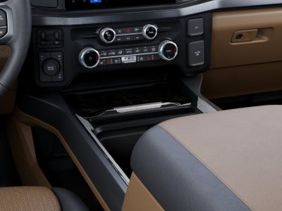 2027 Ford Super Duty F-350® Lariat®