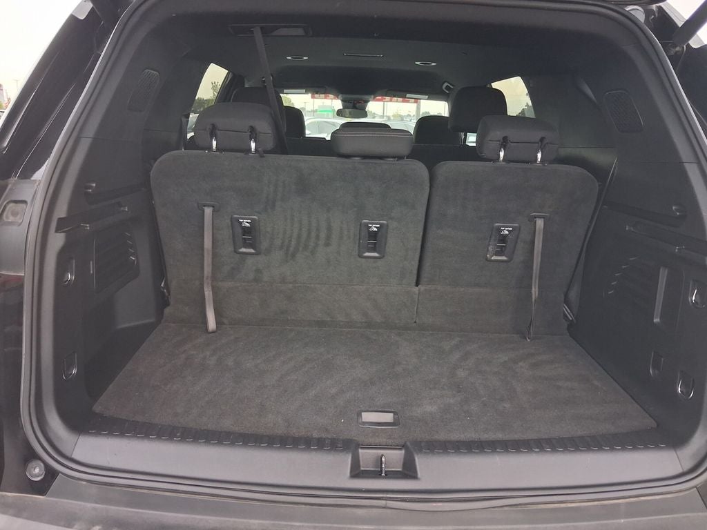 2024 Chevrolet Traverse LS