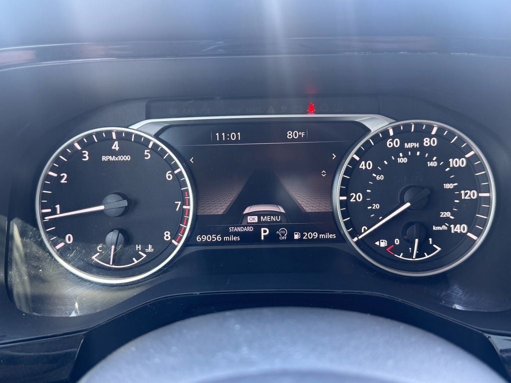 2023 Nissan Pathfinder SL