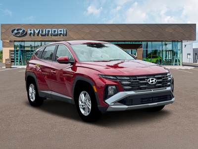 2026 Hyundai Tucson SE FWD