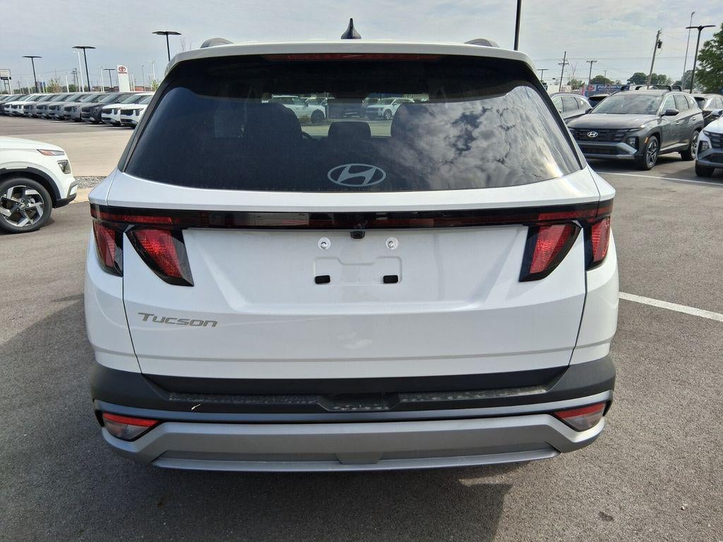 2026 Hyundai Tucson SEL FWD