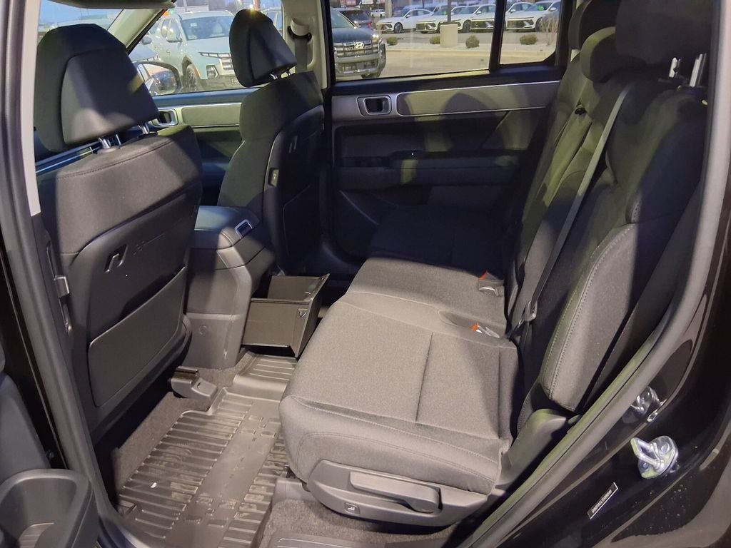 2026 Hyundai Santa Fe SE FWD