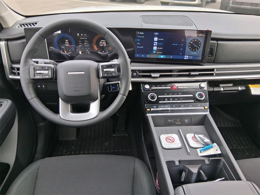 2026 Hyundai Santa Fe SE FWD