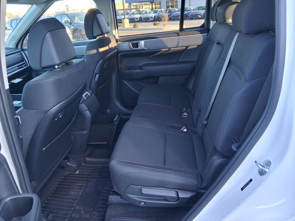 2026 Hyundai Santa Fe SE FWD