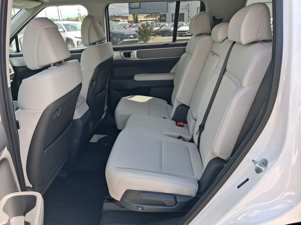 2026 Hyundai Santa Fe SE
