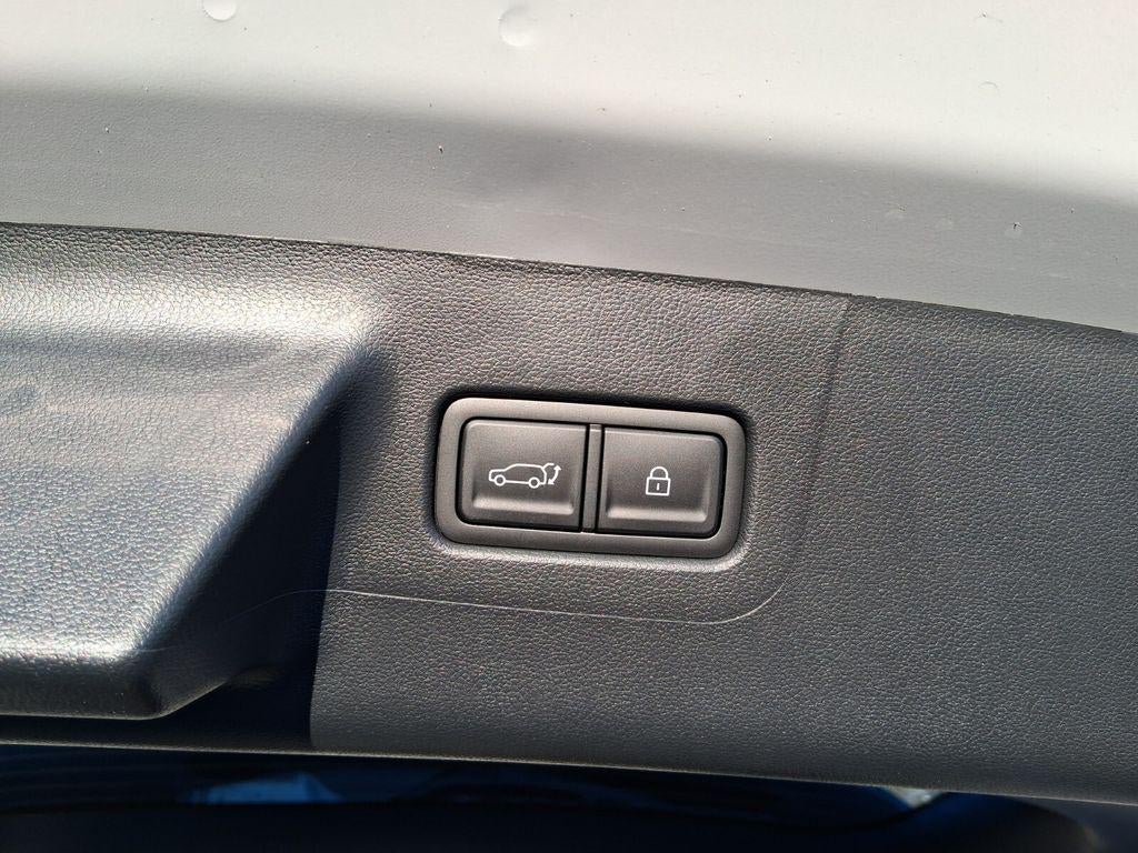 2026 Hyundai Santa Fe SE FWD