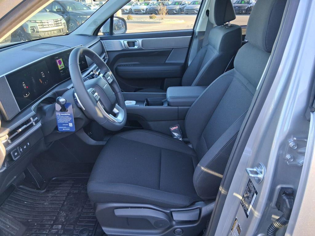 2026 Hyundai Santa Fe SE FWD