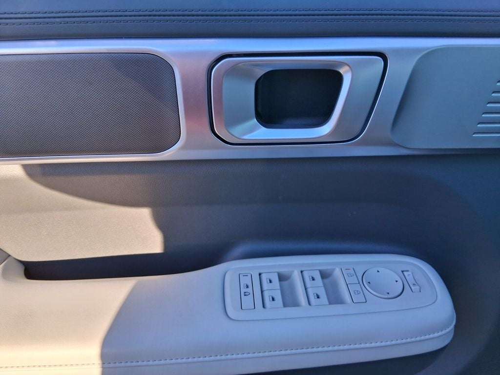 2025 Hyundai Santa Fe SEL FWD