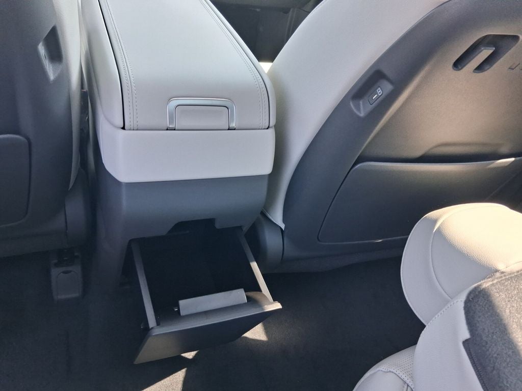 2027 Hyundai Santa Fe Hybrid Limited