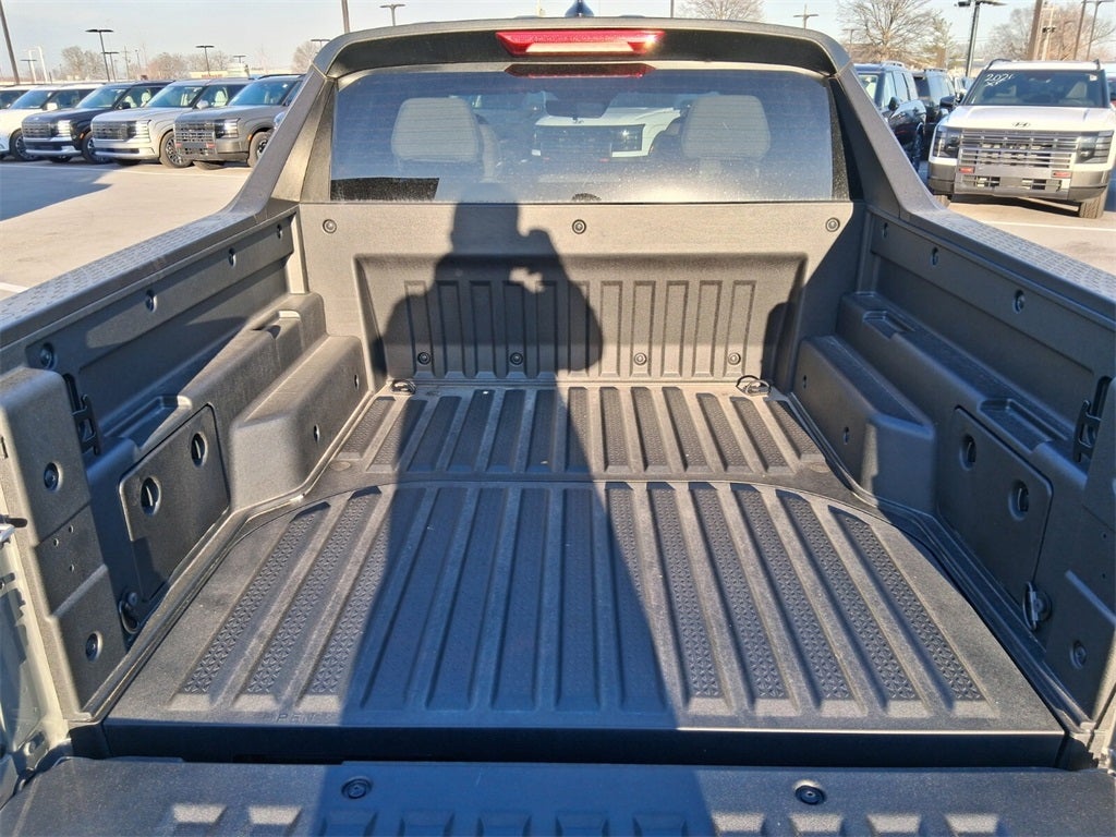 2025 Hyundai Santa Cruz SE FWD