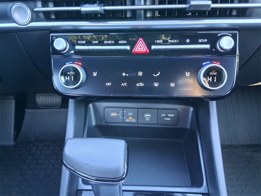 2026 Hyundai Santa Cruz SEL FWD