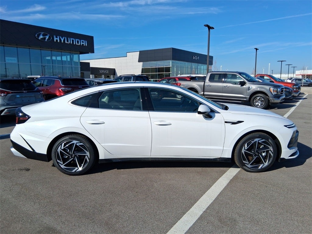 2025 Hyundai Sonata SEL Convenience