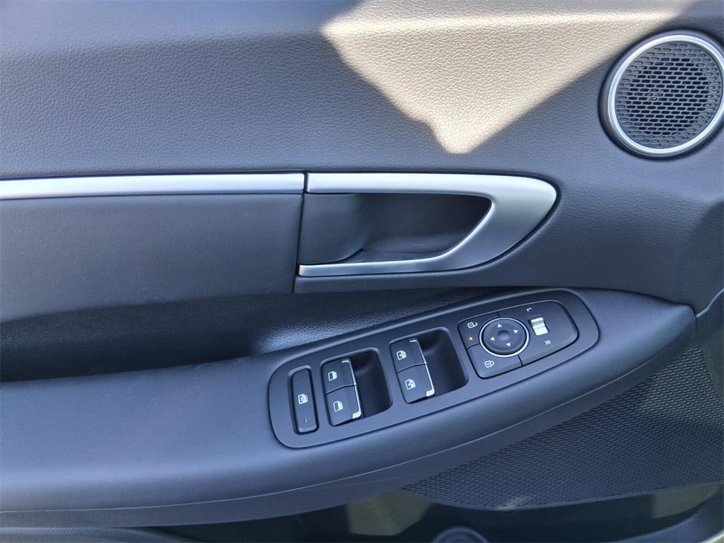 2025 Hyundai Sonata SEL Convenience